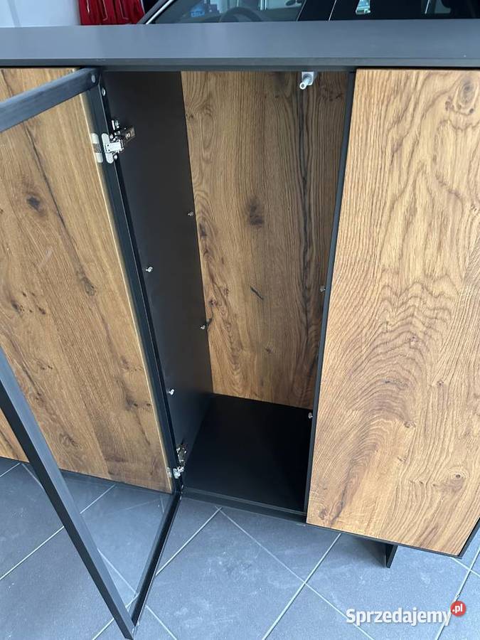 Sprzedam komodę TC Meble sprzedam