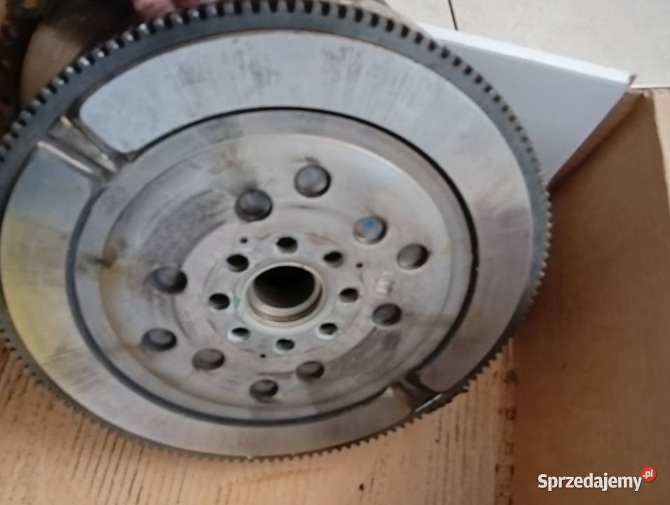 OPEL ASTRA IV J 17CDTI A17DTR KOŁO DWUMASOWE Hrubieszów