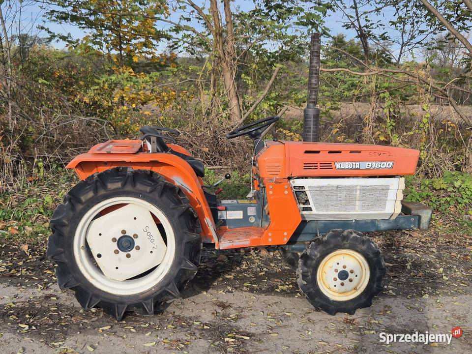 Traktorek traktor KUBOTA B1600D 16 44 Napęd 4x4 Kubota Małuszyn sprzedam