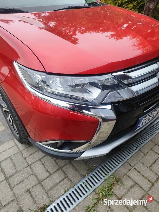 Mitsubishi Outlander 20 gaz 4x4 7 osób Romanówek sprzedam