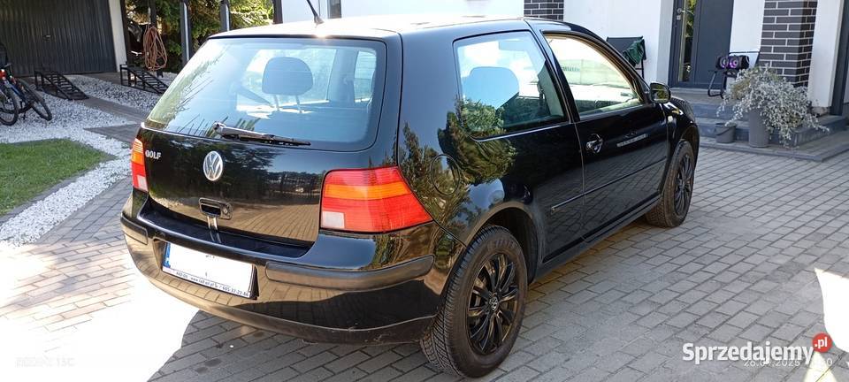 Piękny Golf 4 14 benzynaSprawna klima 1390cm3 kujawsko-pomorskie Wałdowo Szlacheckie