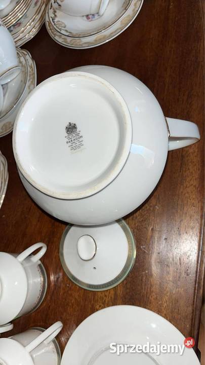 Spodek Kensington Royal Albert Paragon Made in Porcelana i szkło Gdańsk
