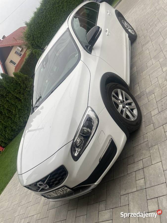 Volvo V60 D3 CROSS COUNTRY 2017R DISEL Radomyśl Wielki sprzedam