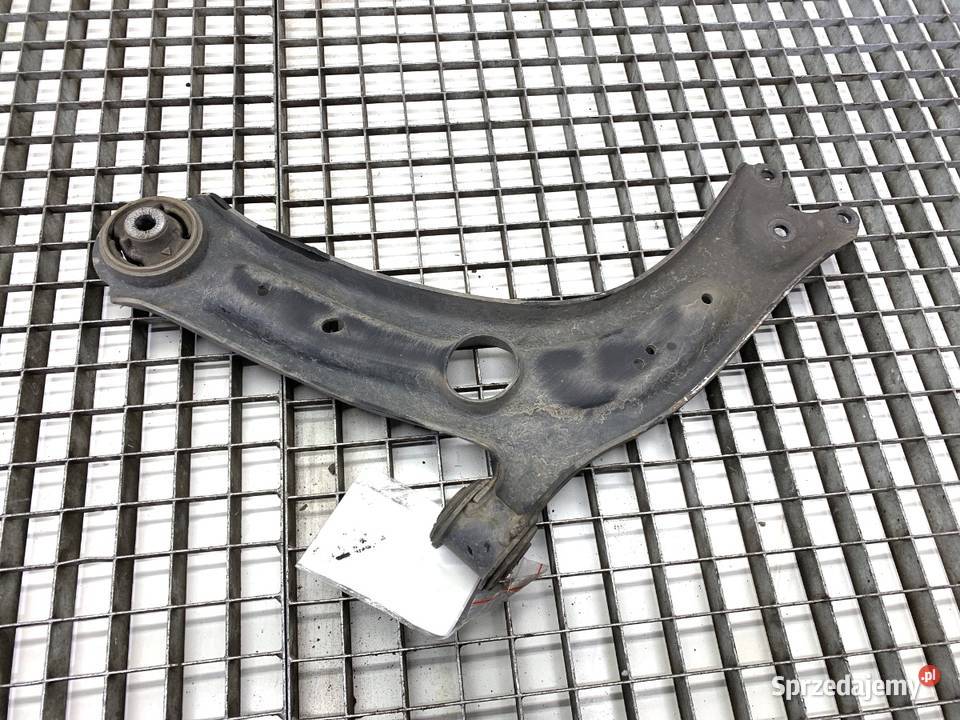 WAHACZ PRAWY PRZÓD VW PASSAT B8 Kombi PRZEDNI