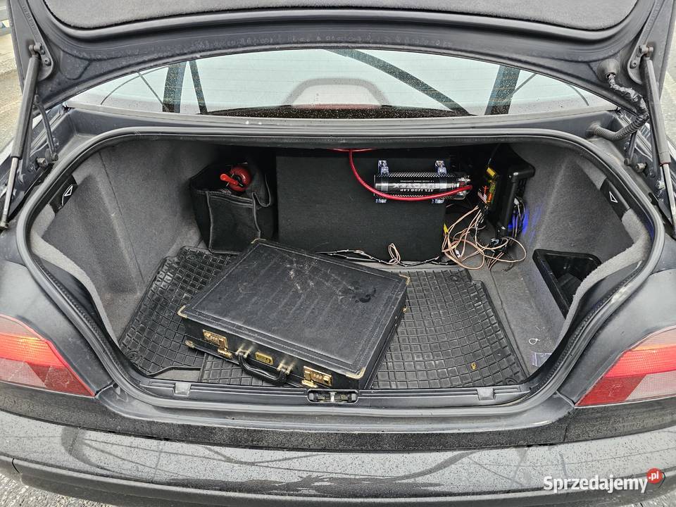 BMW E39 520i 1991cm3