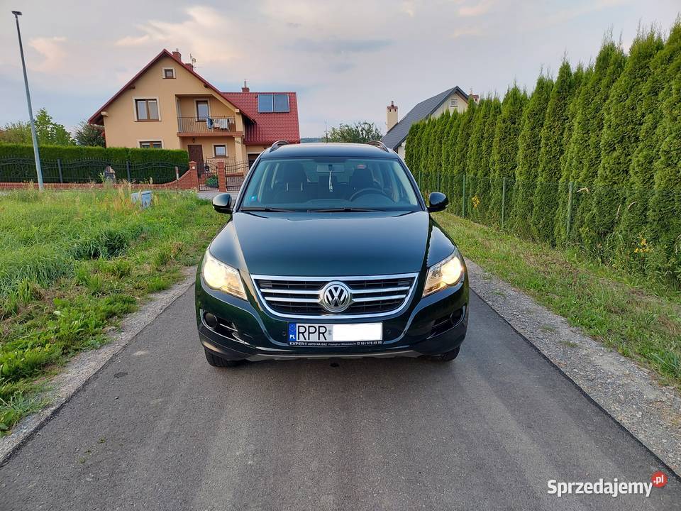 Volkswagen Tiguan20Tdi4x4BEZ RDZYSam parkuje Przemyśl