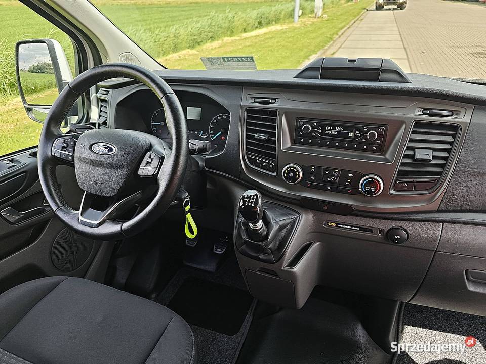 Ford TRANSIT CUSTOM 20 L2 podwójna kabina AC Samochody dostawcze sprzedam