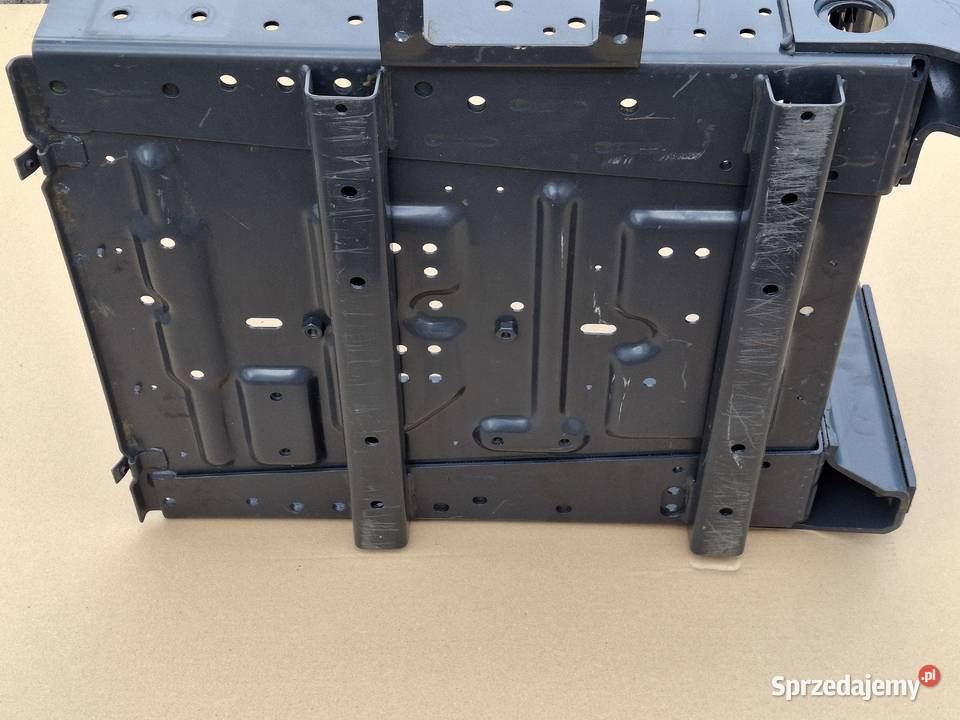 IVECO STRALIS PODSTAWA AKUMULATORÓW SKRZYNKA