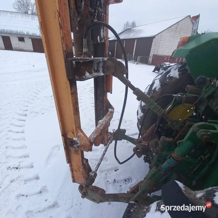 Maszt do ciagnika Maszyny rolnicze świętokrzyskie Żerniki sprzedam