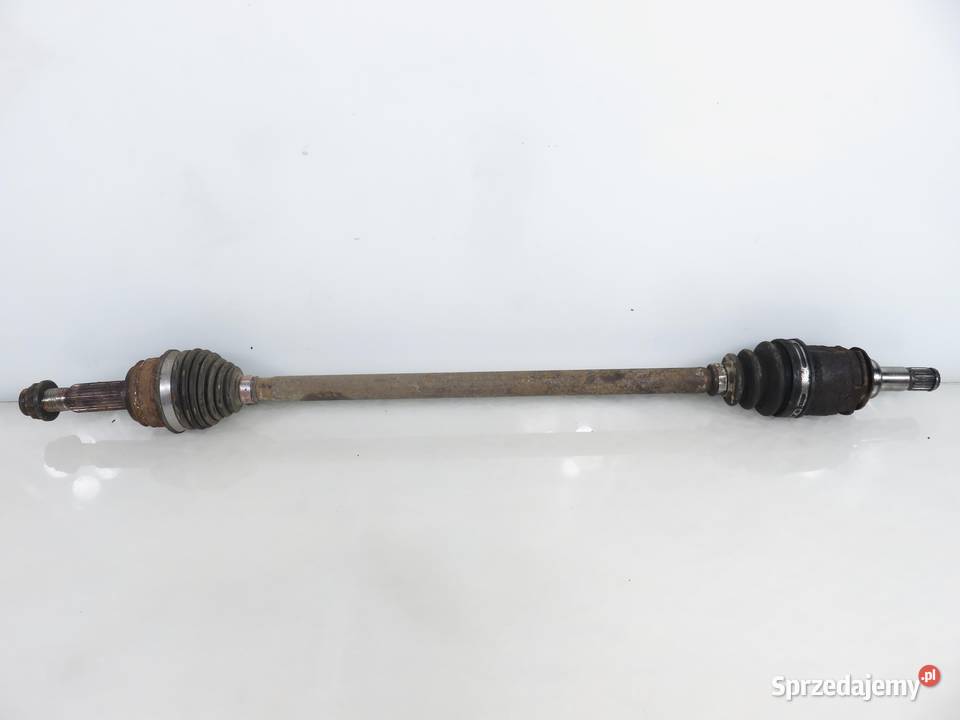 PÓŁOŚ PRAWA TYLNA TOYOTA RAV 4 III 22 D osobowe małopolskie