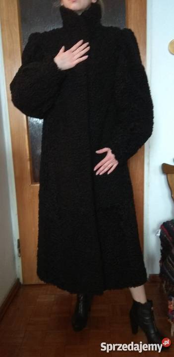 Naturalne futro czarne karakuły Wrocław