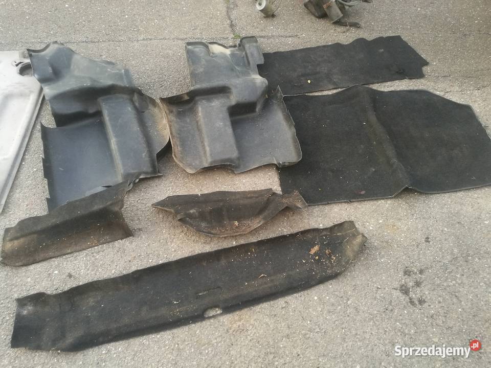 Schowek tunel Audi 100 C3 części Biłgoraj