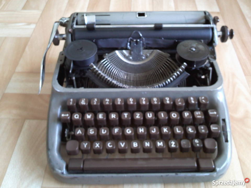 zabytkowa maszyna do pisania