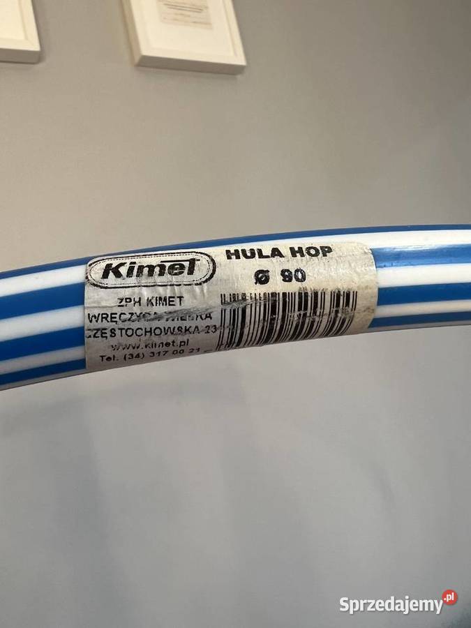 2 hula hop niebieskie i czerwone