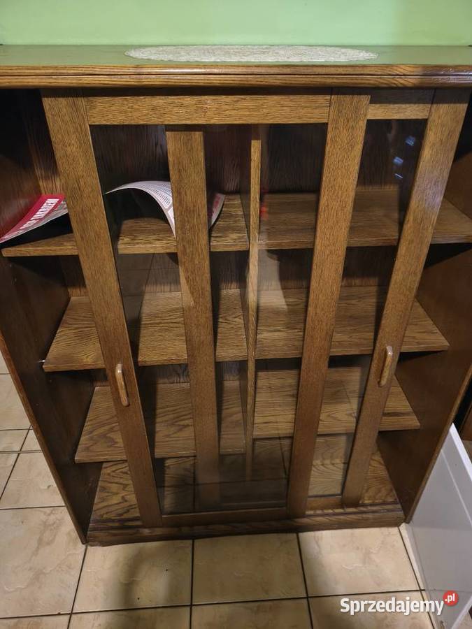 Komoda rozsuwana z drewna dębowego Jarocin sprzedam