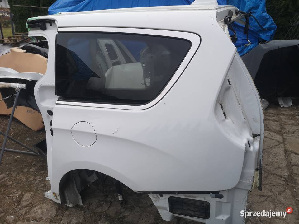 Cwiartka lewy tył błotnik chrysler pacyfka osobowe