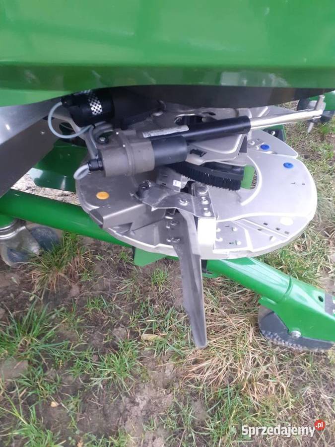 Rozsiewacz azone Żółkiewka-Osada