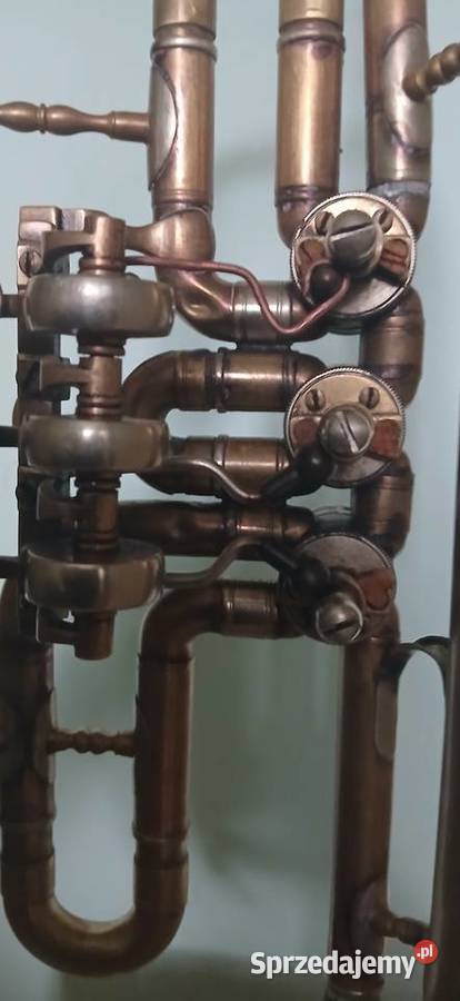 Stara mosiężna trąbka