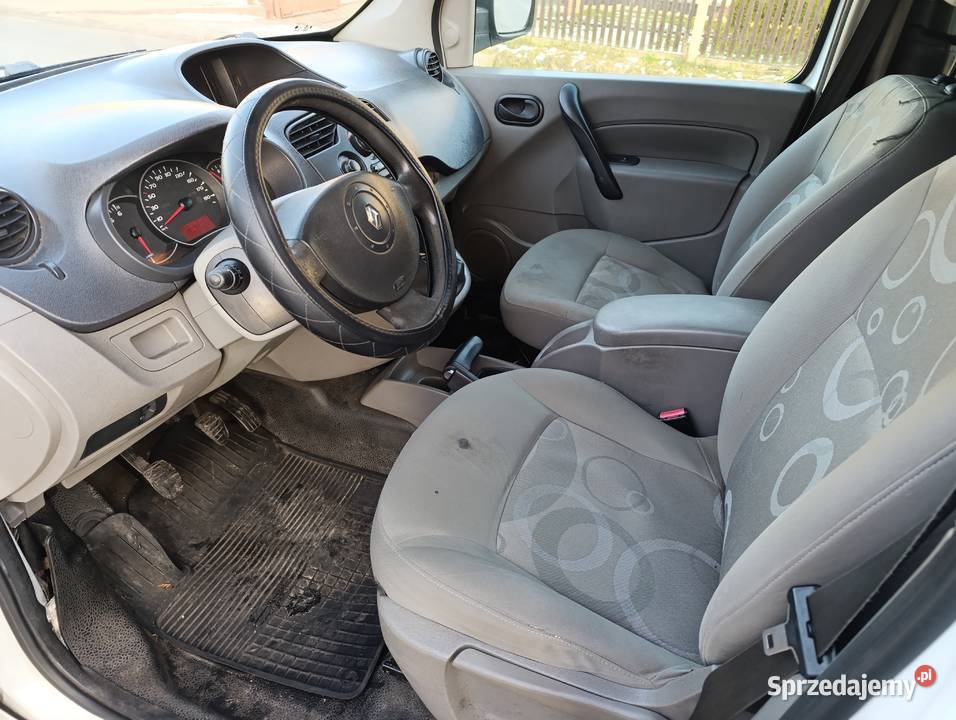 Renault Kangoo 15 DCi blaszak 2010r manualna