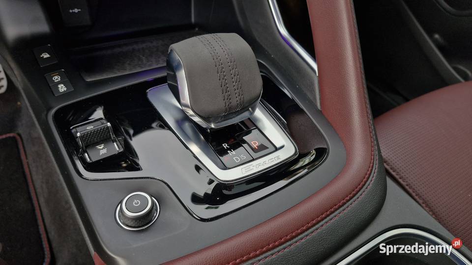 Jaguar EPace P250 AWD RDynamic Black F-Pace