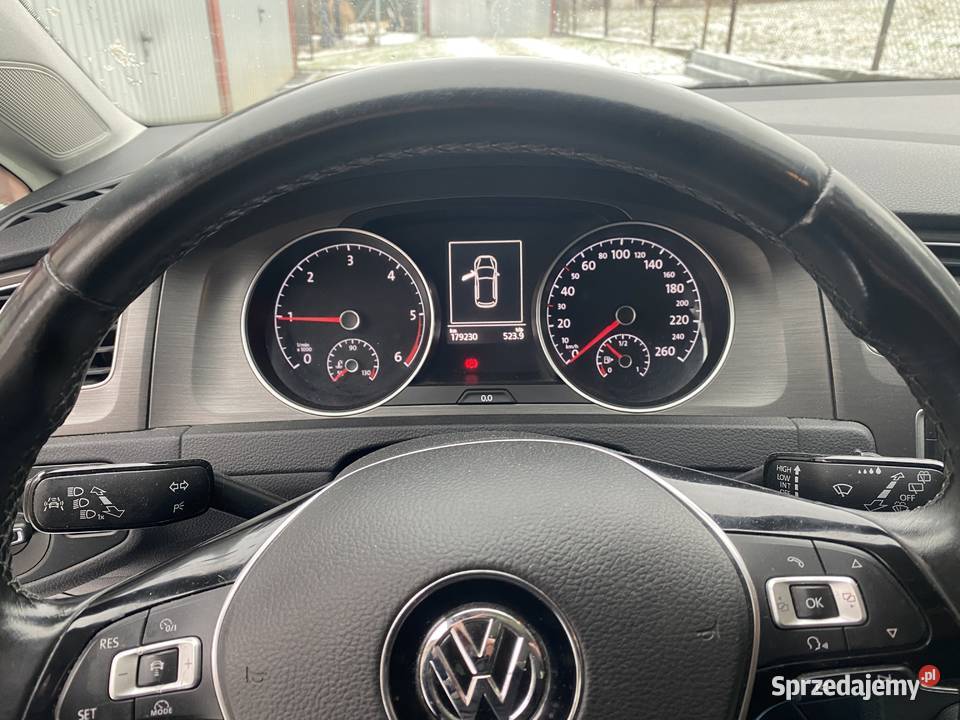 VW Golf VII 16 TDI wersją Comfortline nieuszkodzony Cieszyn sprzedam