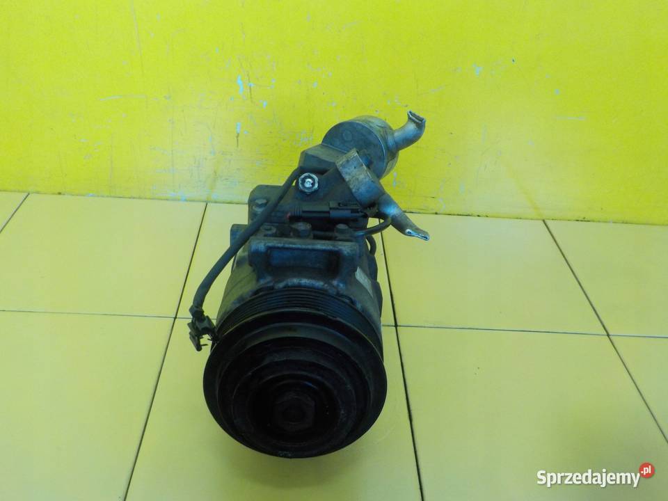 MERCEDES W204 18 CGI 11r 156 271820 sprezarka Części samochodowe Suków