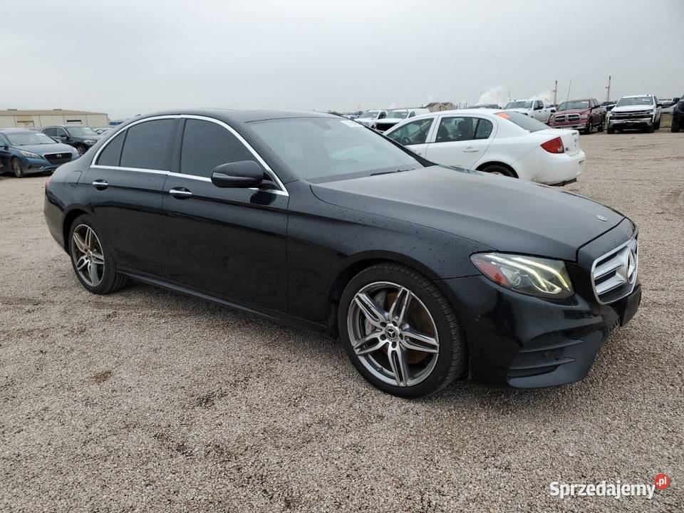 2017 MERCEDESBENZ E 300 4MATIC 2000cm3