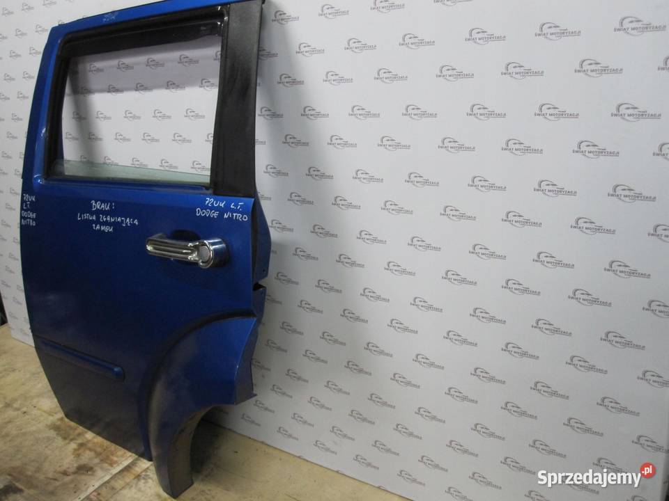 DODGE NITRO 08r drzwi lewe tył
