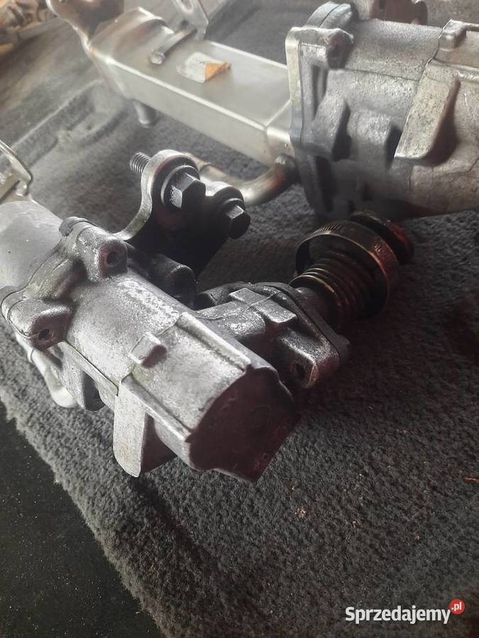 VOLVO 24D ZAWÓR EGR CHŁODNICA 30637142 osobowe Pozostałe Kielce