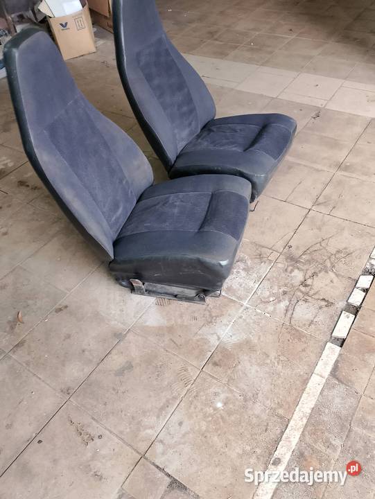 Fotele Fiat 126p benzyna Fiat Szczecin sprzedam