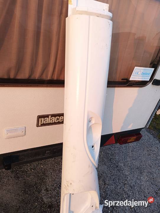 Lewy tył narożnik pod lampę przyczepa Hobby 2009 Odrowążek