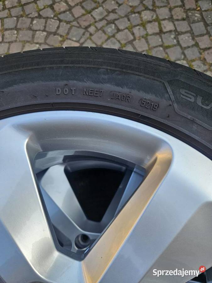 Alufelgi Audi 19Q5 opony letnie 23555
