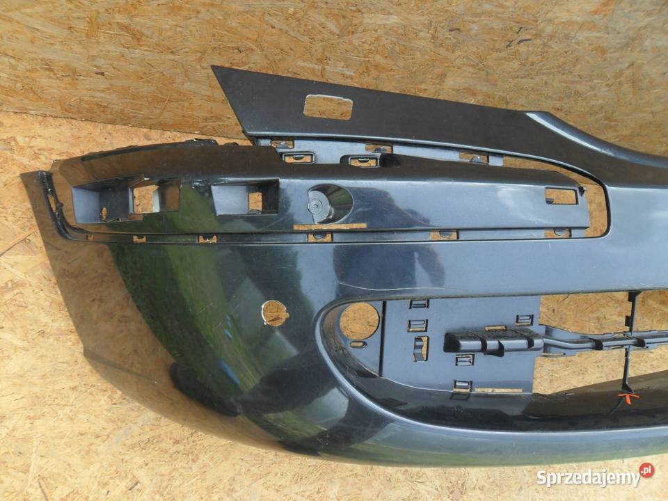 Zderzak przedni Citroen C8 2001 osobowe sprzedam