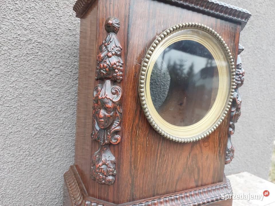 S111 Obudowa starego małego zegara stołowego Tczew