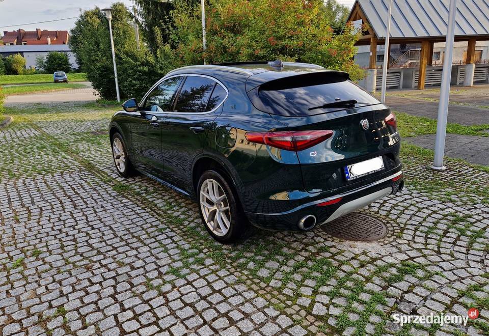 Alfa Romeo Stelvio 2021r 20Benz 280 4x4 Q4 reflektory ksenonowe