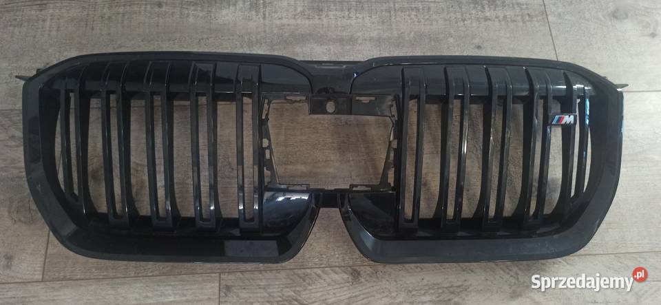 BMW X1 U11 2020r MPakiet grill atrapa chłodnicy