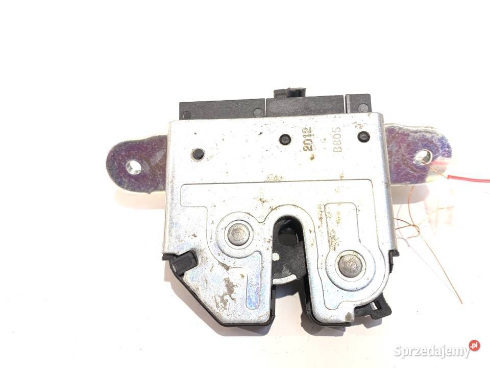 ZAMEK KLAPY TYŁ OPEL CORSA D Hatchback 13317445