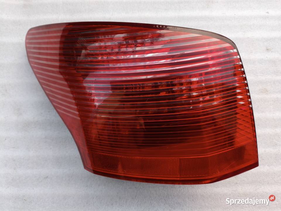 Lampa Lewy Tył Tylna Lewa Peugeot 407 SW Kombi1 Części samochodowe
