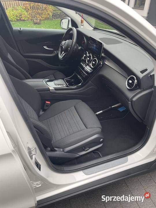 Mercedes GLC lift 2019r 1 właściciel oryginał Rok produkcji 2019 Łomża