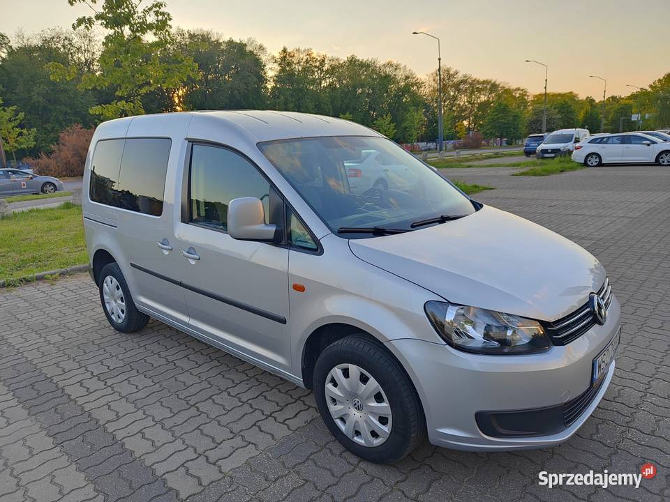 Syndyk sprzeda Volkswagen Caddy 16 TDI 2012r