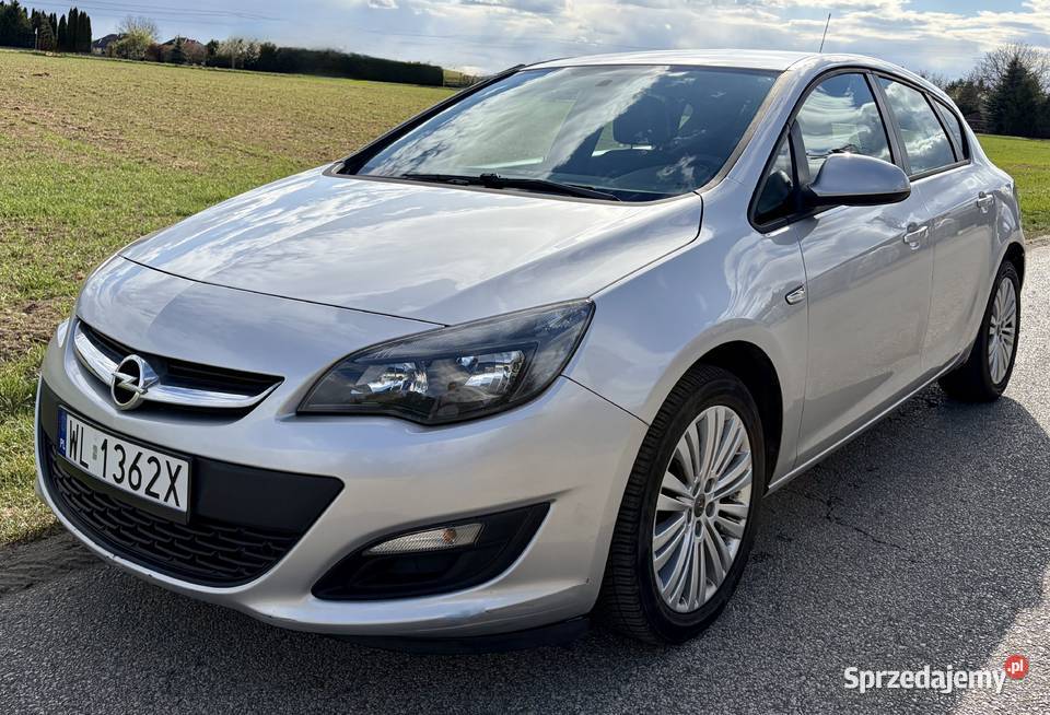 OPEL ASTRA J 2014 16 Benzyna 124 lakier metallic mazowieckie Wieliszew sprzedam