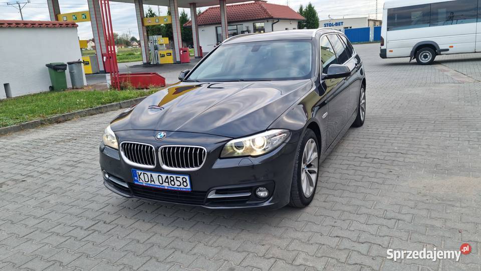 BMW 520 LIFT 2015r Bogate Wyp el ster kier skora nieuszkodzony