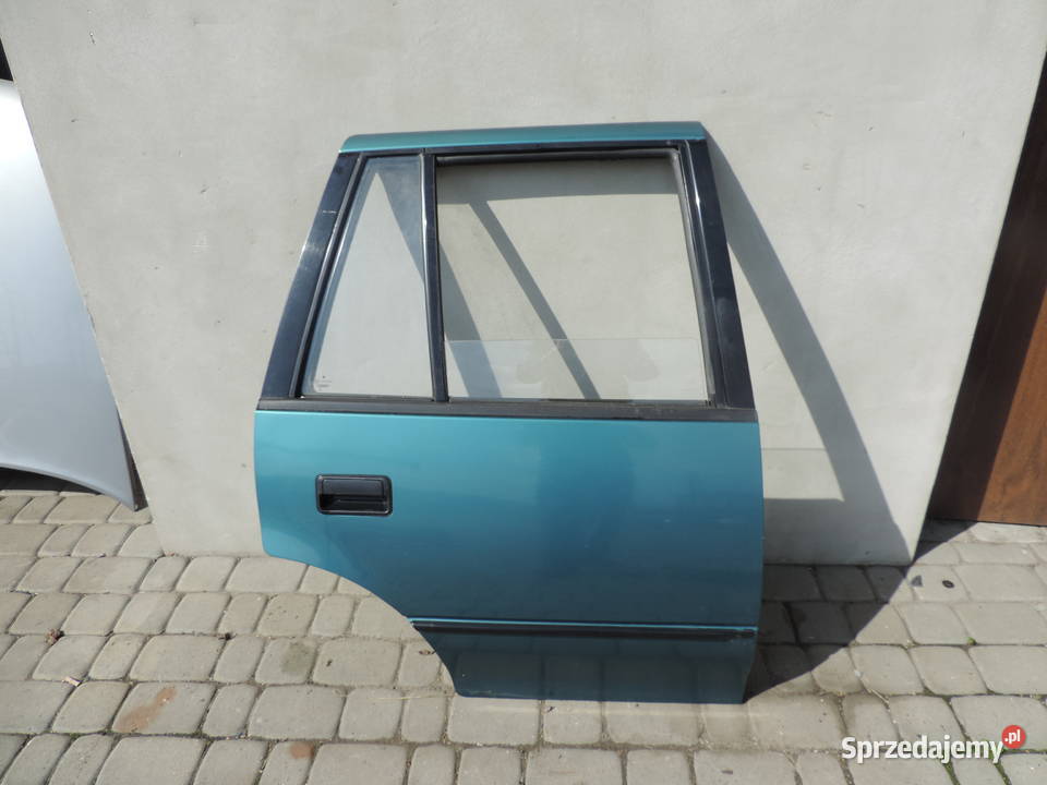 Subaru Justy drzwi prawy tył osobowe małopolskie Nowy Sącz