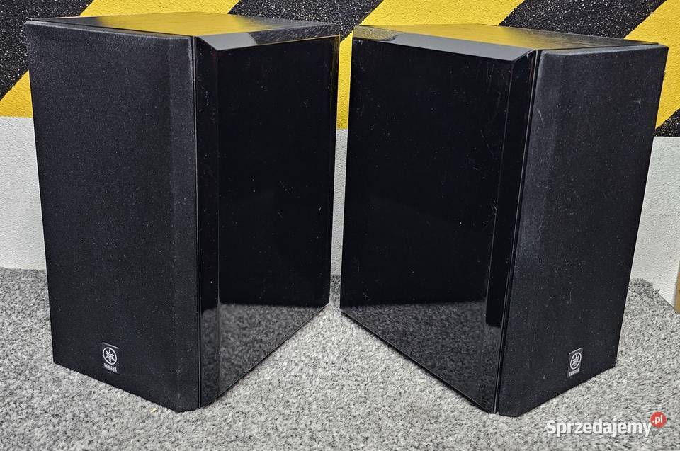 Kolumny stereo YAMAHA NXE100 PIANOCRAFT