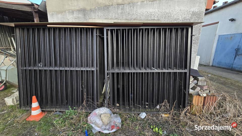 Solidny Płot Stalowy 53 Przęsła 19 Słupków 98 Ostrów Wielkopolski