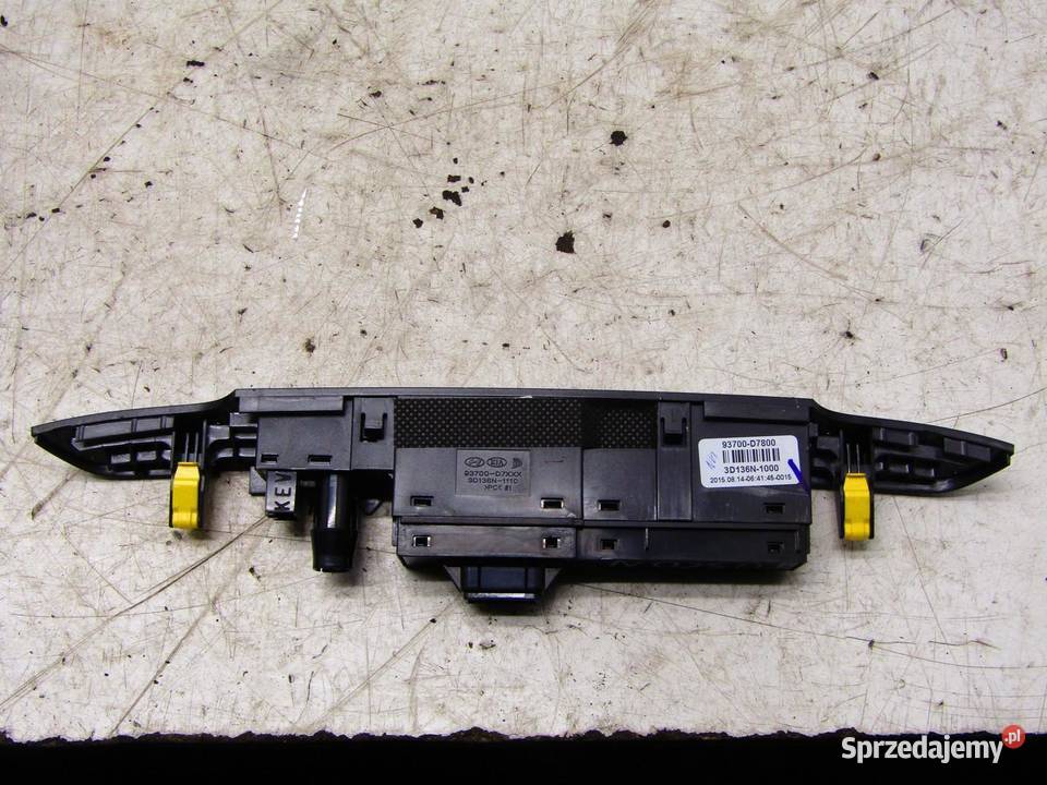 PANEL PRZYCISK ŚWIATEŁ AWARYJNYCH HYUNDAI TUCSON