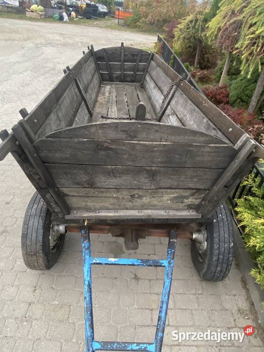 Wóz metalowi drewniany Mingosy