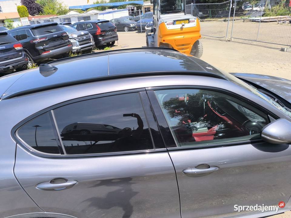 Alfa Romeo Stelvio Q4 Ti Rok produkcji 2018 Białystok