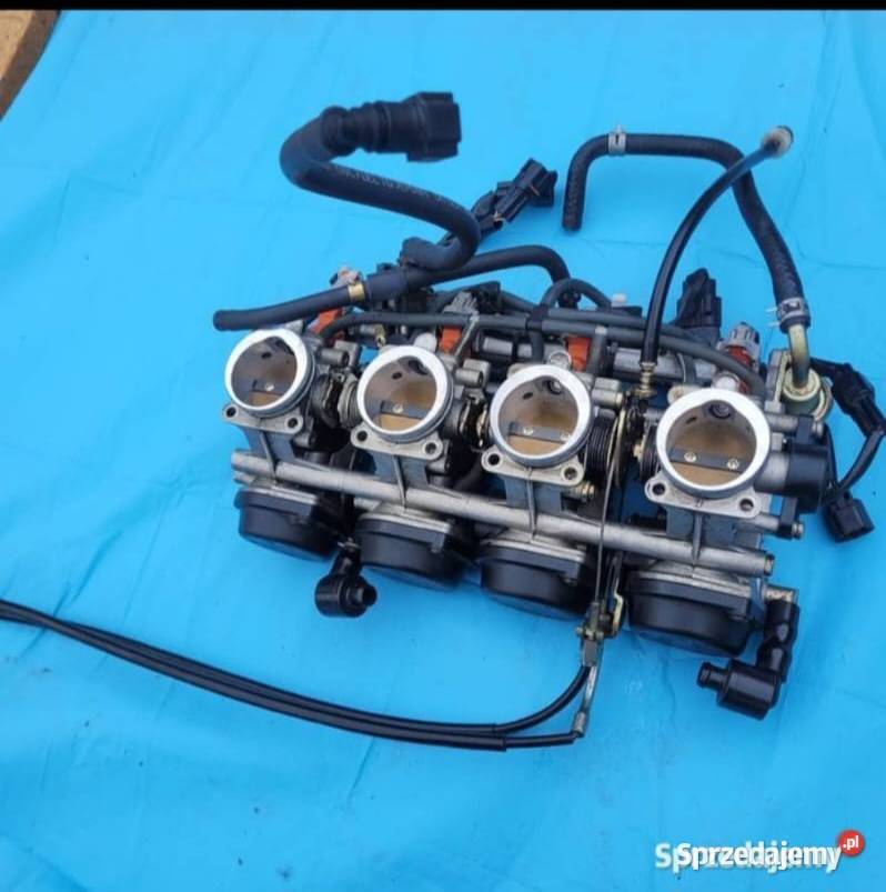 Yamaha R1 RN09 0203 RN 09 PRZEPUSTNICE WTRYSKI