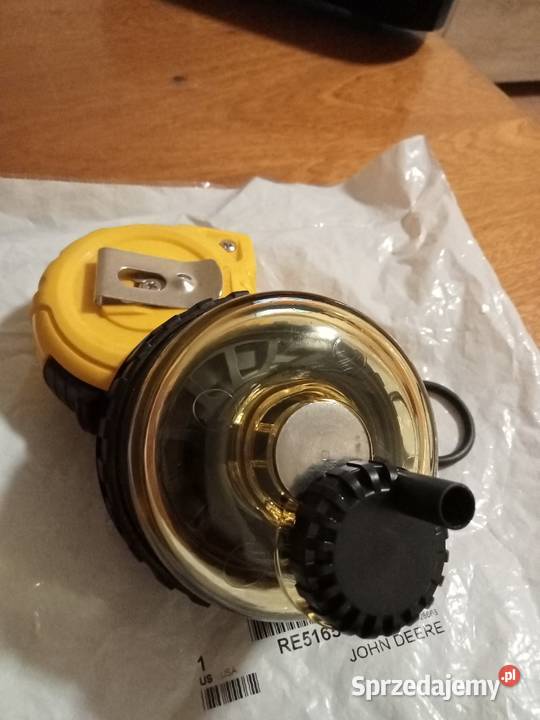 RE51650 Odstojnik filtra paliwa John Deere lubuskie Wschowa